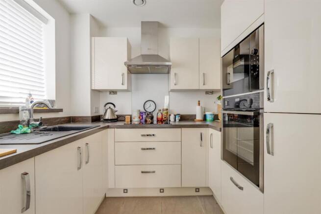 01-823bJHMCS - 19 Lewis House - 1-medium.jpg