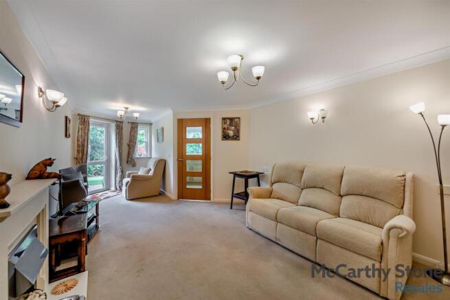 8656560-interior08-800.jpg
