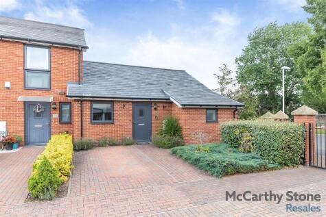 Jackson Place, Fields Park Drive, Alcester, Warwickshire, B49 6GR