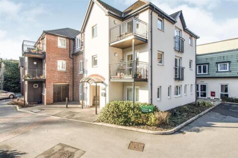 Cherrett Court, Ringwood Road, Ferndown