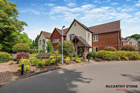 Charter Court, Retford