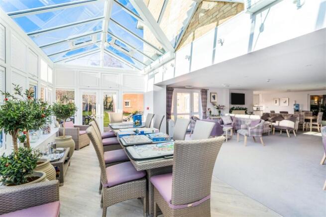 Residents Lounge & Conservatory.jpg