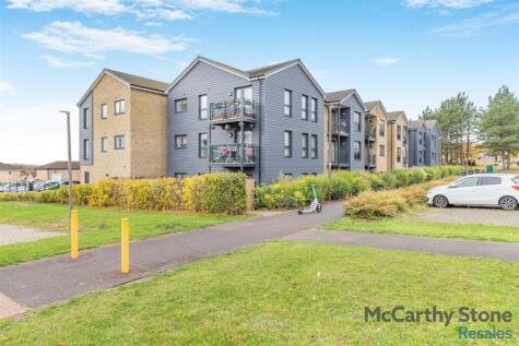 Hindhead Knoll, Walnut Tree, Milton Keynes
