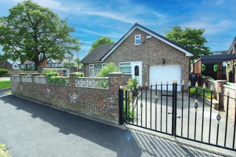 Standidge Drive, Hull, East Riding Of Yorkshire, HU8