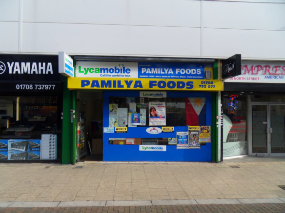 High street retail property to lease in 52 North Street Romford