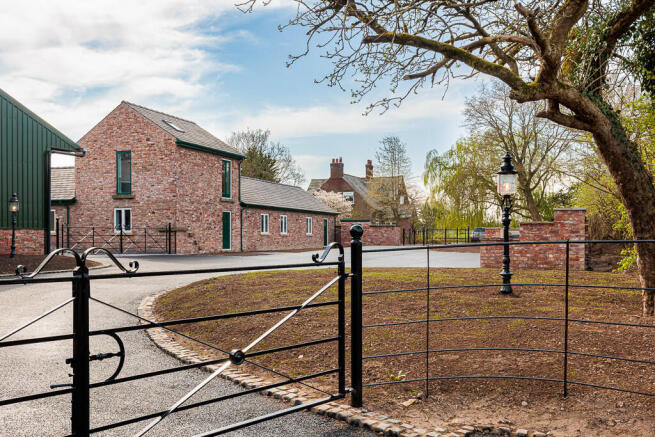 grange_farm_barns...