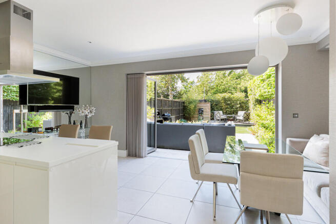 2_kensington_gard...