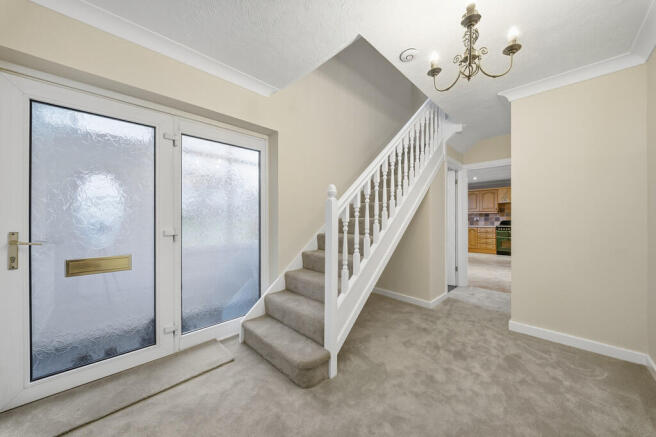 2 Carrwood Knutsf...