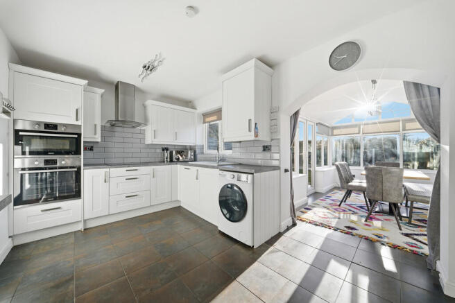 1 Mardon Close Kn...