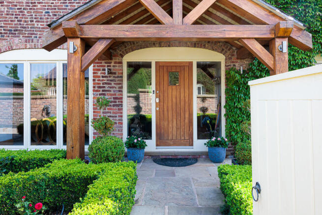 bexton_hall_hamle...