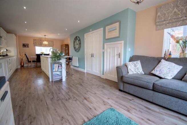 Photo 28-08-2025, 11 43 23.jpg