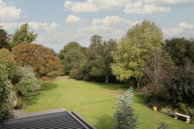 Beautiful lawn rear garden