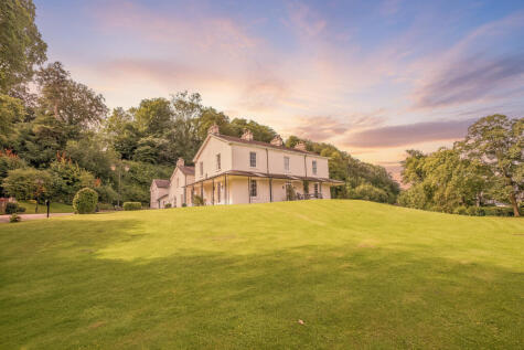 The Promenade, Arnside, LA5
