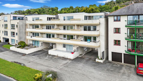 Watersedge, Sandside, LA7