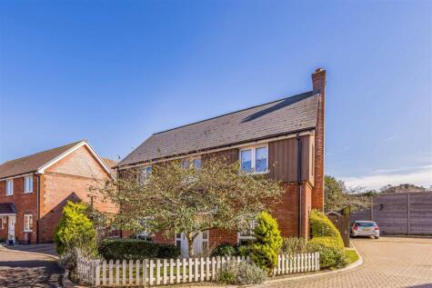 Longcroft Way, Havant