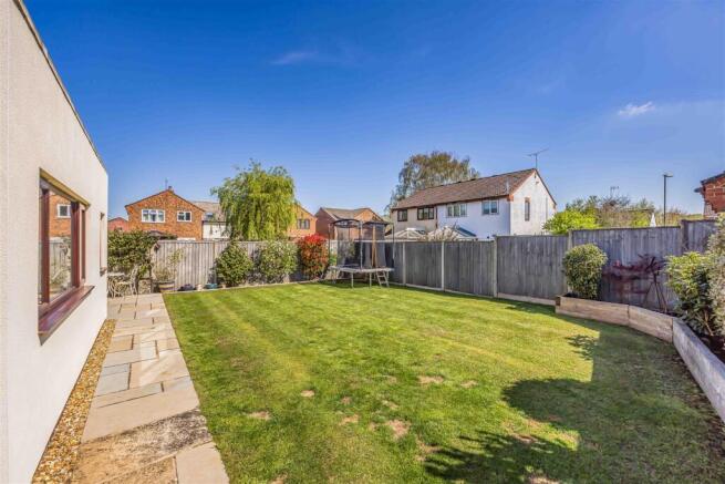 20 Paddock End, Denmead-Small-PorticoMarketing-Nex