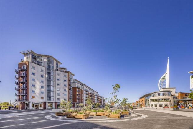19 Centurion Court, Gunwharf Quays, Portsmouth-Por