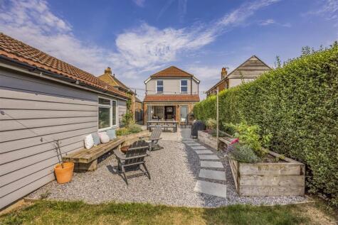 Breach Avenue, Southbourne