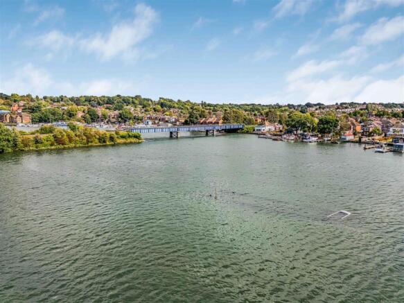 5 Collier Close-Aerials-Small-PorticoMarketing-Nex