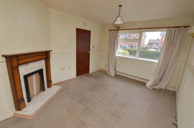 Lounge/dining room