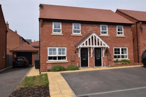 Davies Close, Hugglescote, Coalville