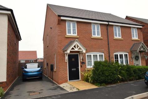 Heritage Road, Castle Donington, Derby