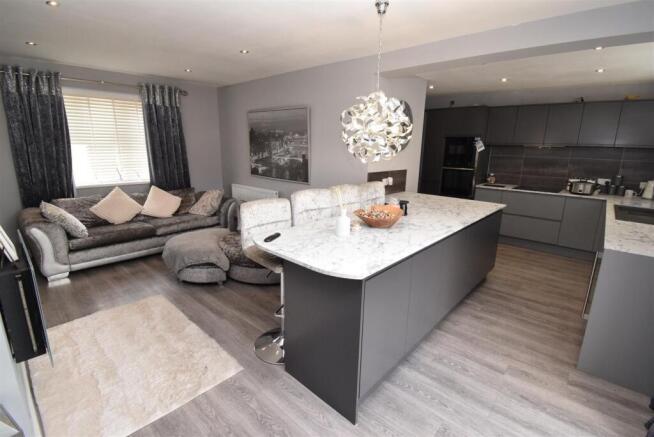 Open Plan Kitchen/Living Room