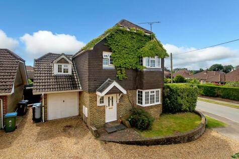 Crabtree Close, Wick, BN17