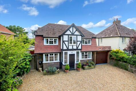 Worthing Road, Rustington, BN16