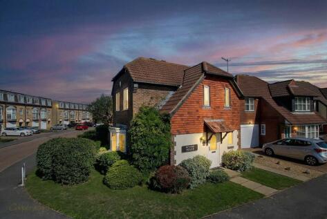 Blenheim Drive, Rustington, BN16