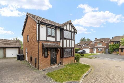 Woburn Close, Hailsham, BN27