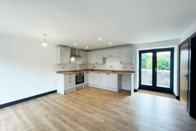 Kitchen / Living ...