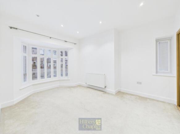 CAM02942G0-PR0267-STILL002