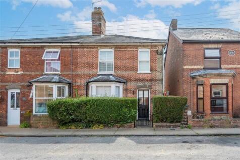 Eastward Ho, Leiston, IP16