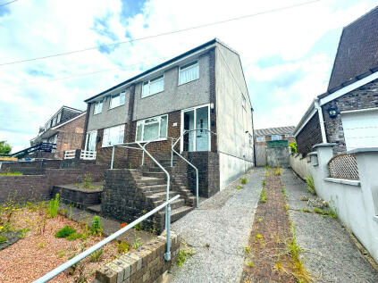 Newbridge - 3 bedroom semi-detached house for sale