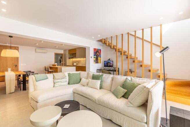 2025-roservell_137_-