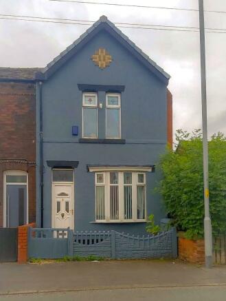 Three Bedroom End Terraced House for Sale