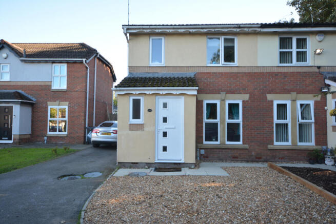 40 Tamar Close, Whitefield Manchester M45 8SJ