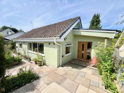 St Bernards Close, Buckfast