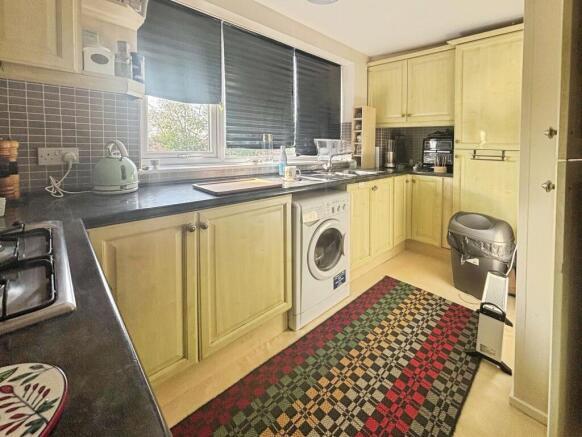 2aa17d70-kitchen 20C