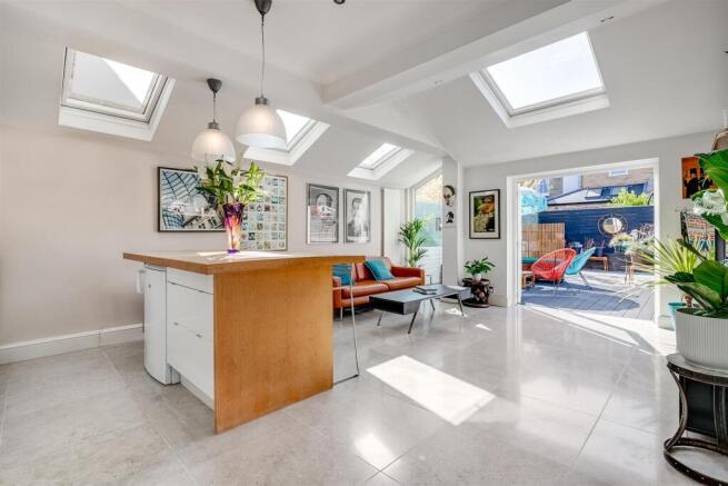 Kitchen/Living Room