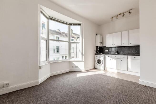 Living Room/Kitchen