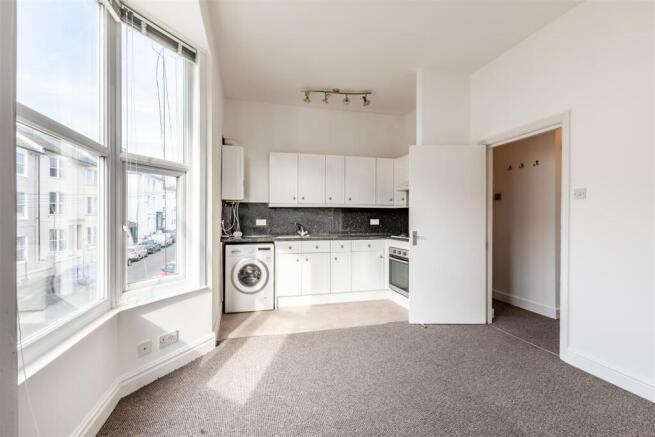 Living Room/Kitchen