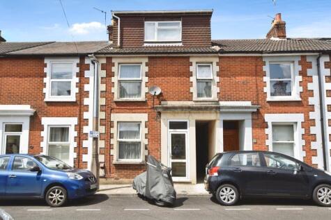 Hamilton Road, Salisbury ***VIDEO TOUR***