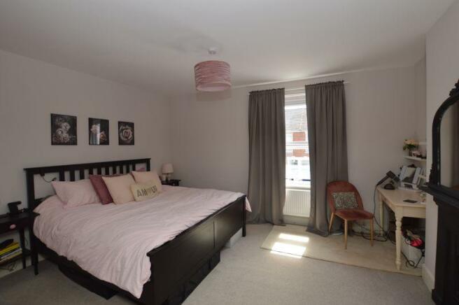 3 bedroom terraced house to rent in Ashley Road, Salisbury ...