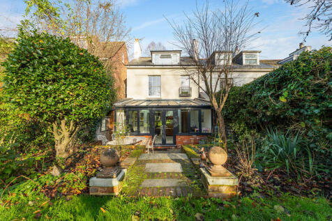 Glenmore Road, Salisbury ***UNDER OFFER ***