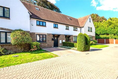 Dacre Close, Chipstead, Surrey, CR5