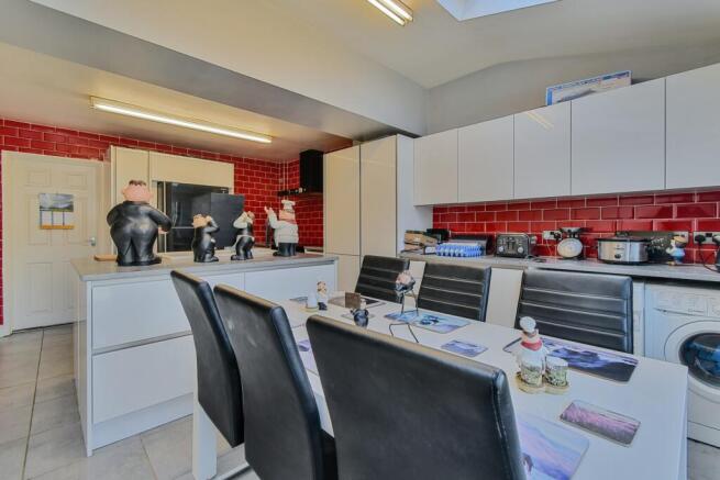 Kitchen (3)