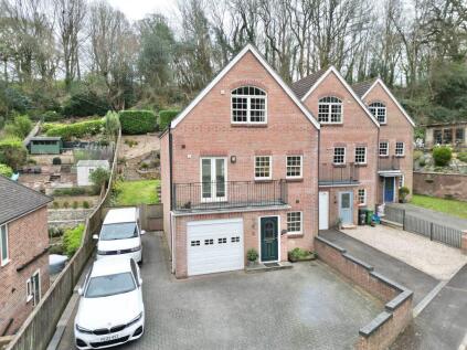 Spring Rise, Southwoods, Yeovil, Somerset, BA20