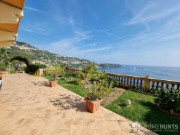 Photo of Provence-Alps-Cote d`Azur, Alpes-Maritimes, Roquebrune-Cap-Martin